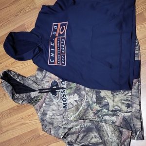 2 Mens XL Hoodies lot mossy oak camo hoodie navy blue Chicago Bears NFL football
